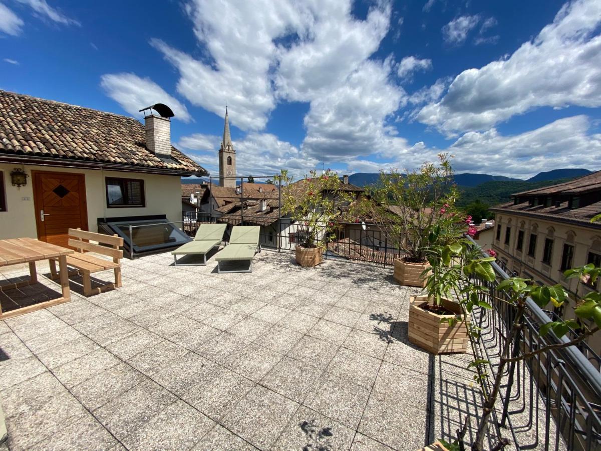 Goldengel Ferienwohnung Im Herzen Kalterns Mit Einer Terasse Zum Verlieben Exterior foto