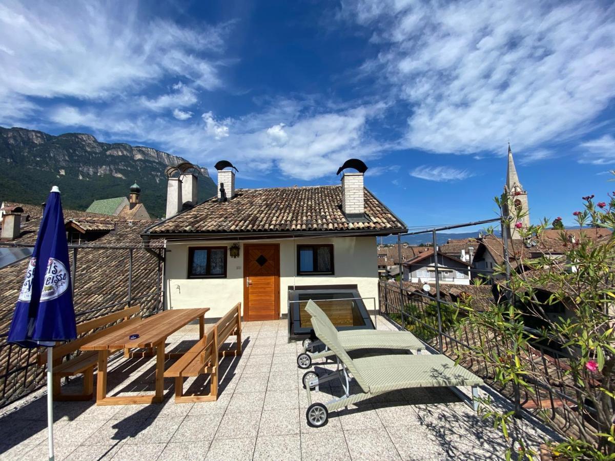 Goldengel Ferienwohnung Im Herzen Kalterns Mit Einer Terasse Zum Verlieben Exterior foto